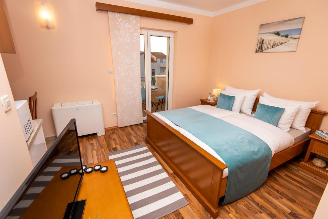Antonio Apartmani Podstrana Esterno foto