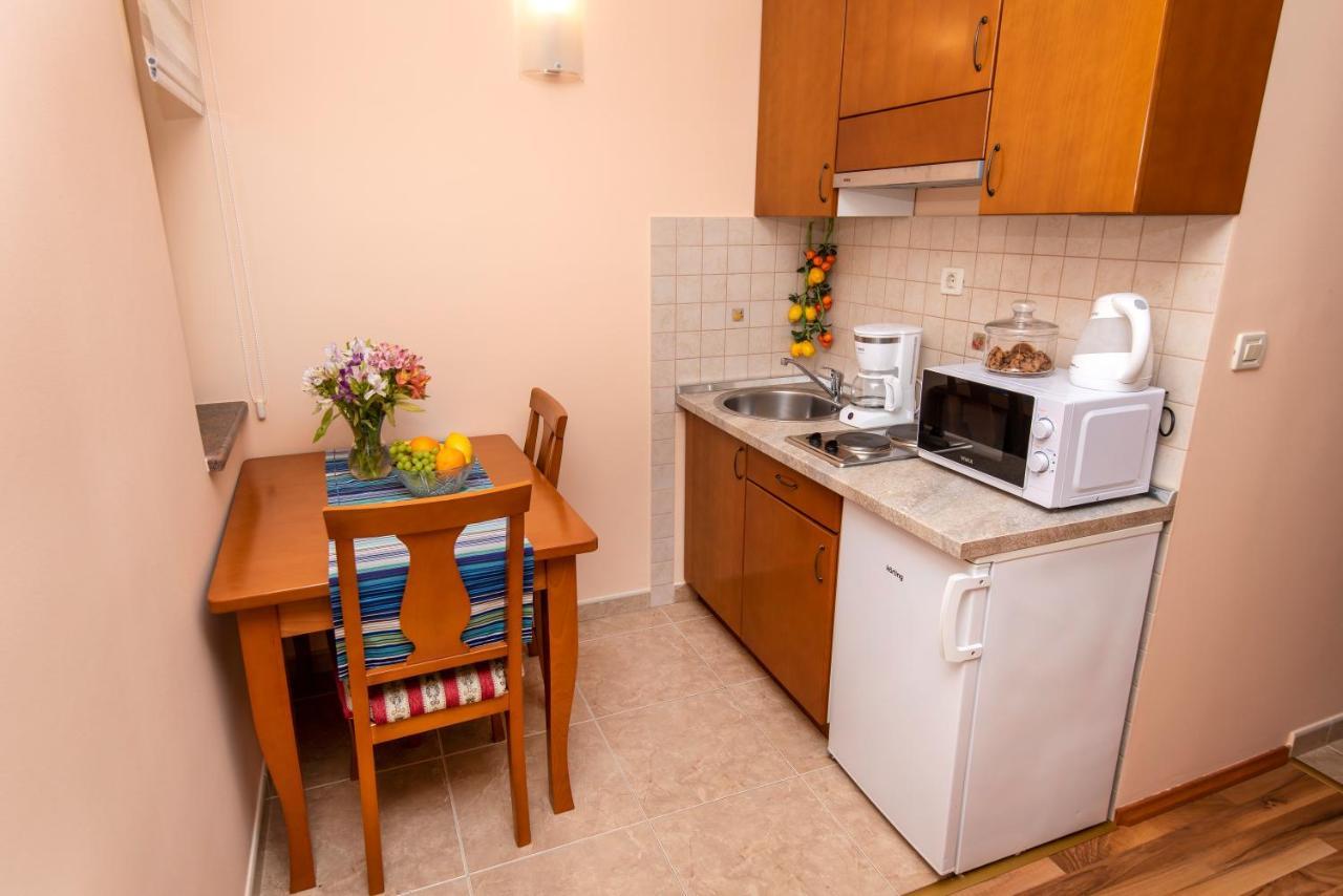 Antonio Apartmani Podstrana Esterno foto