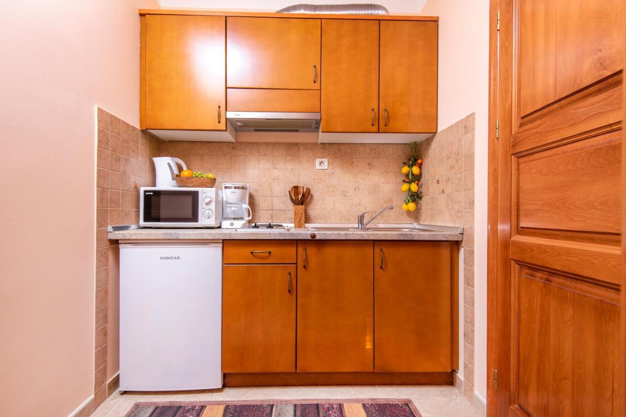 Antonio Apartmani Podstrana Esterno foto