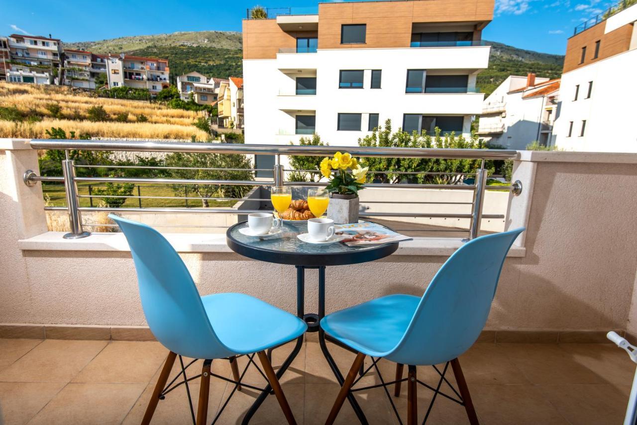 Antonio Apartmani Podstrana Esterno foto