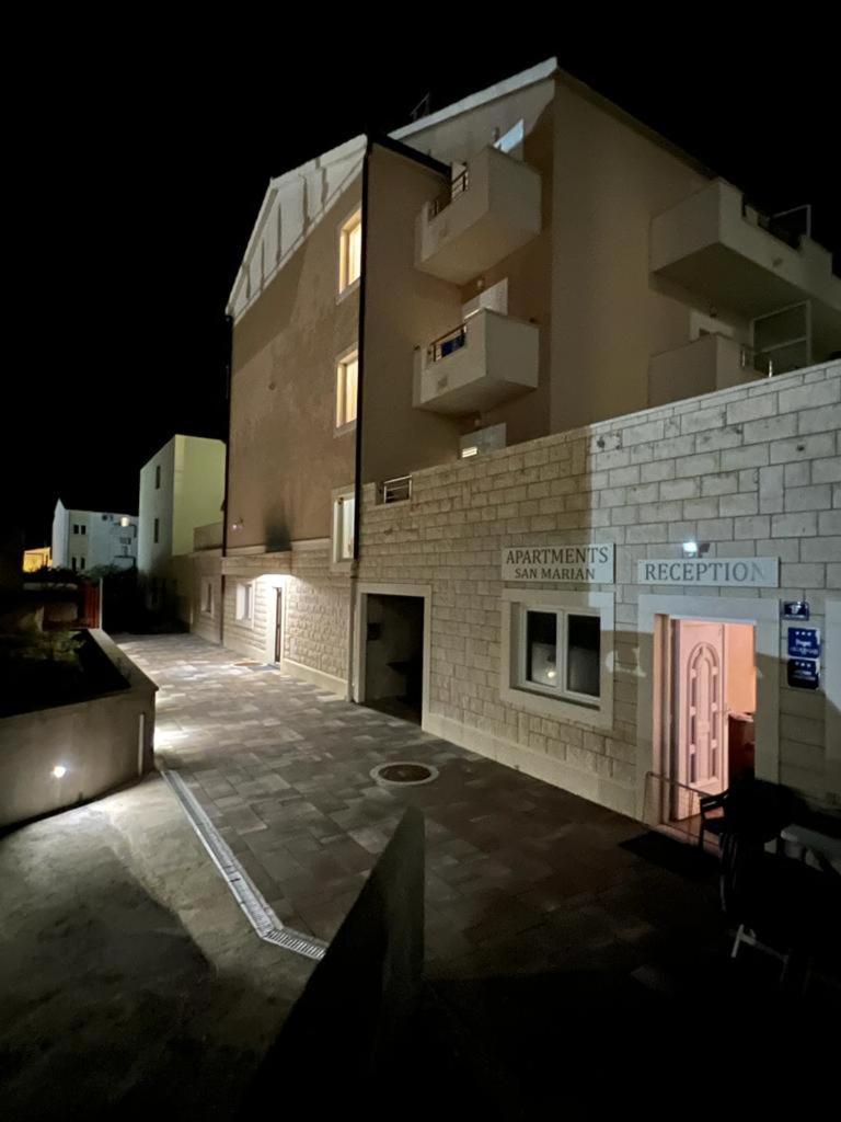Antonio Apartmani Podstrana Esterno foto
