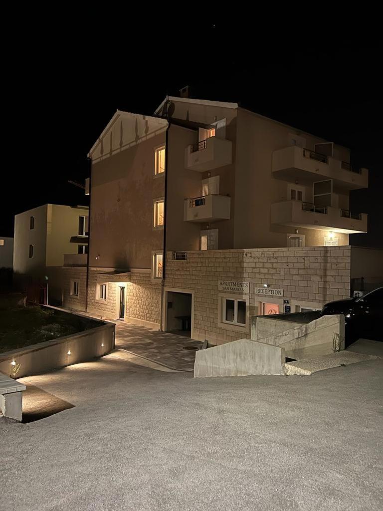 Antonio Apartmani Podstrana Esterno foto