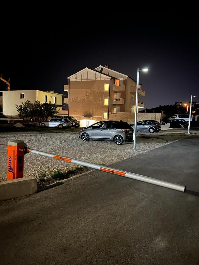 Antonio Apartmani Podstrana Esterno foto